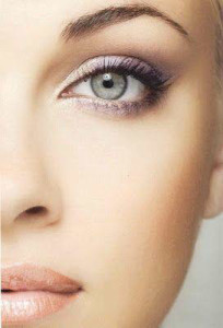 img-makeup-occhiverdi-02